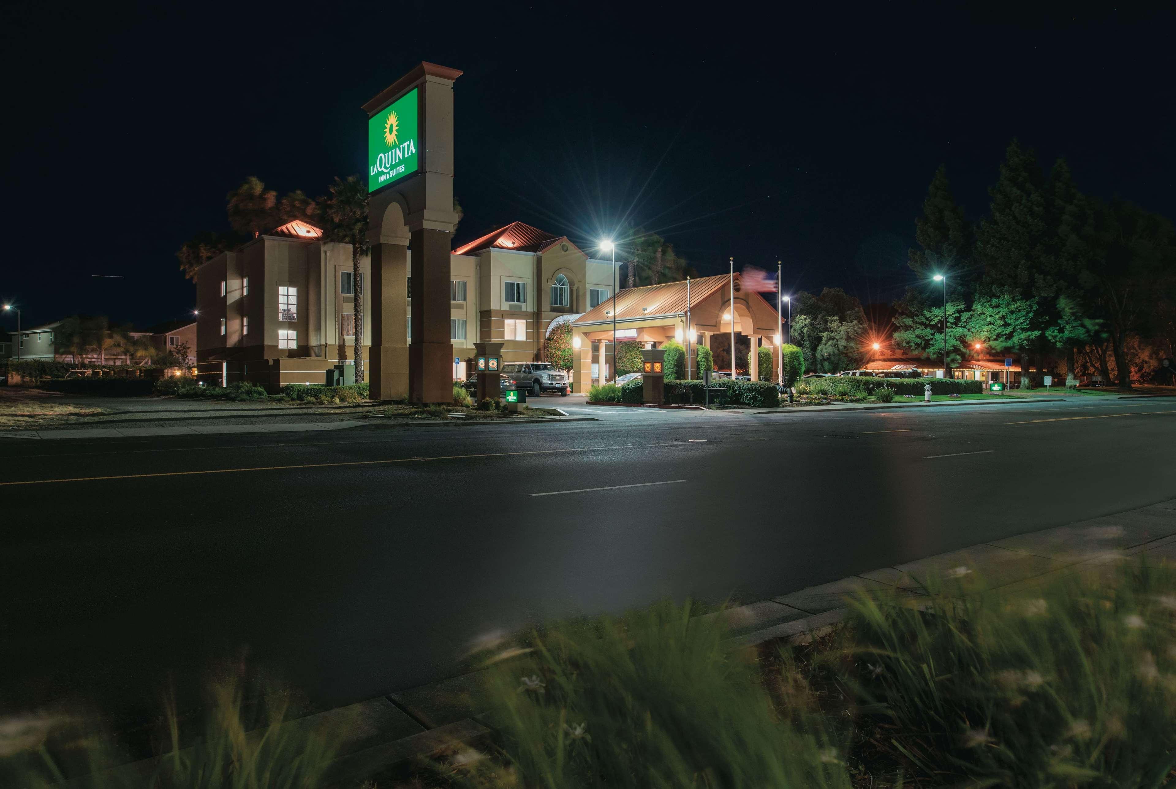 La Quinta By Wyndham Fairfield - Napa Valley Exterior foto